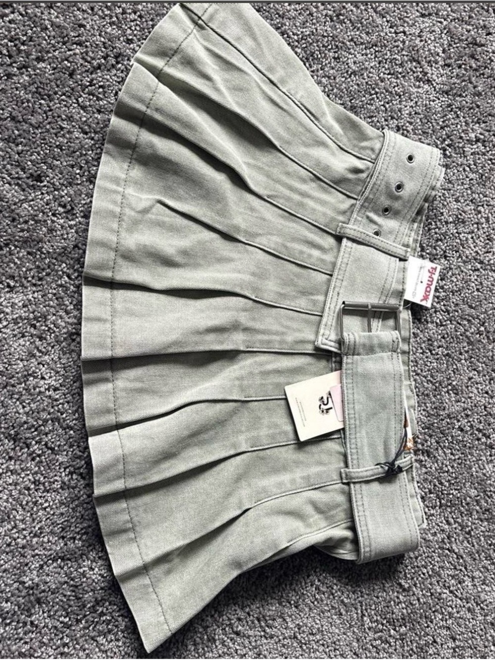 Pleated Mini Skirt in Light Olive